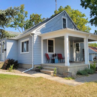 496 Alice St, Burlington, WI 53105