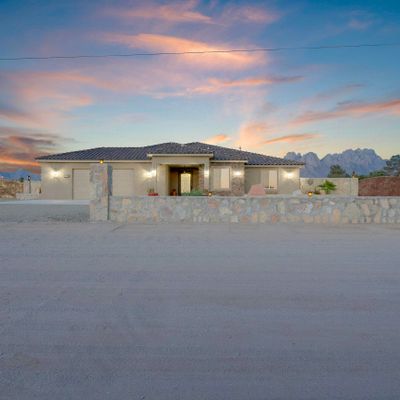 4978 Saromi Ln, Las Cruces, NM 88011