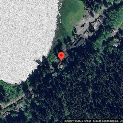 498 S Shore Rd, Quinault, WA 98575