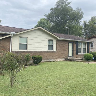 4982 Karen Ray Dr, Antioch, TN 37013