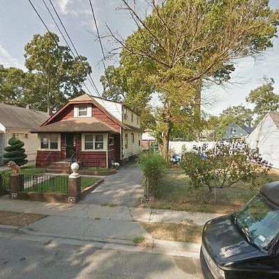 5 2 Nd Pl, Roosevelt, NY 11575