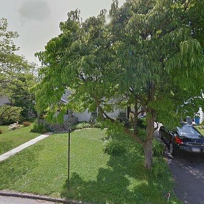 5 Herald Pl, Aston, PA 19014