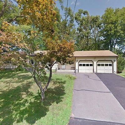 5 Hudson St, Enfield, CT 06082