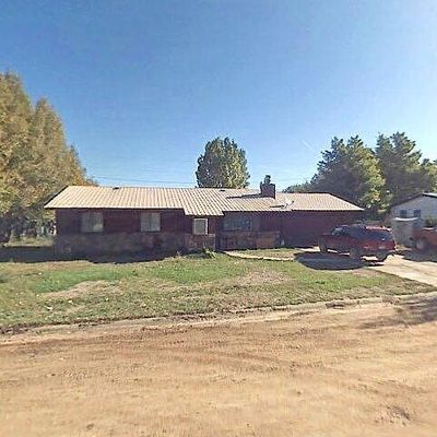 435 Hummingbird Ave, Baggs, WY 82321