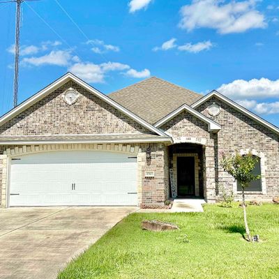 4363 Captain Kidd Way, Beaumont, TX 77713