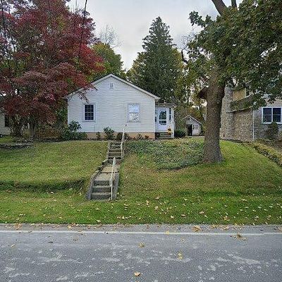 44 Fowler St, Franklin, NJ 07416