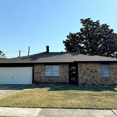 4417 College Park Dr, Deer Park, TX 77536