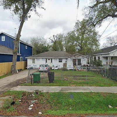 4417 Rawley St, Houston, TX 77020