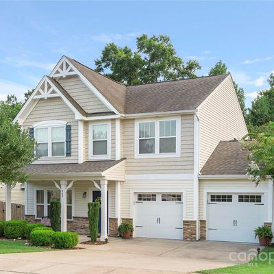 442 Dutch White Dr, Clover, SC 29710