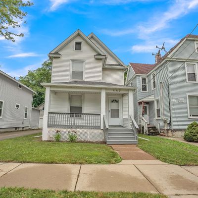 442 N Ash St, Waukegan, IL 60085