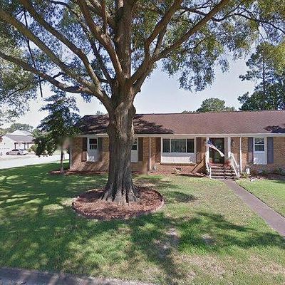 444 Clemson Ave, Chesapeake, VA 23324