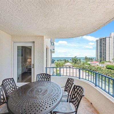 4451 Gulf Shore Boulevard N, Naples, FL 34103