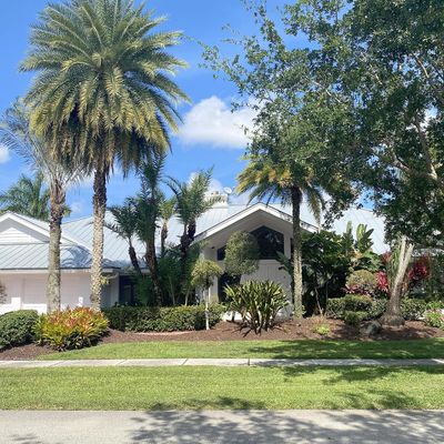 4458 Woodfield Blvd, Boca Raton, FL 33434