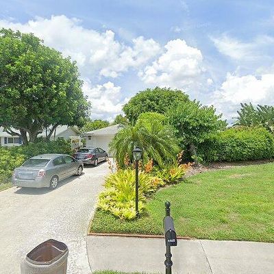 4460 Lakewood Blvd, Naples, FL 34112