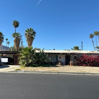 44745 San Luis Rey Ave, Palm Desert, CA 92260