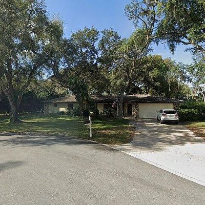 448 Laura Ln, Mount Dora, FL 32757