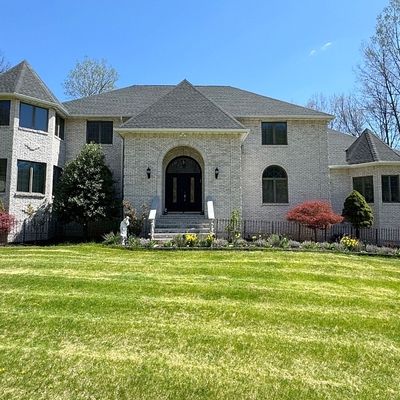 449 W Mountain Rd, Sparta, NJ 07871