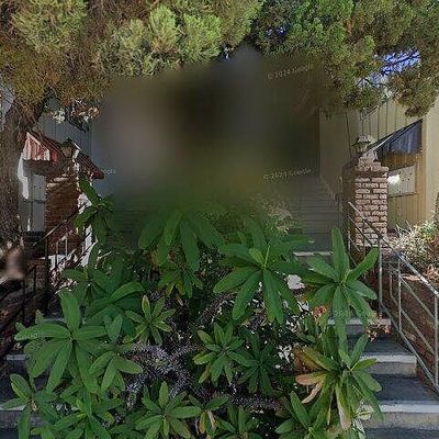 4501 Finley Ave #4, Los Angeles, CA 90027