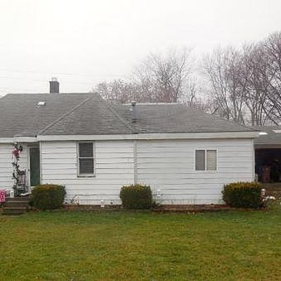 4509 Dixon Rd, Newport, MI 48166