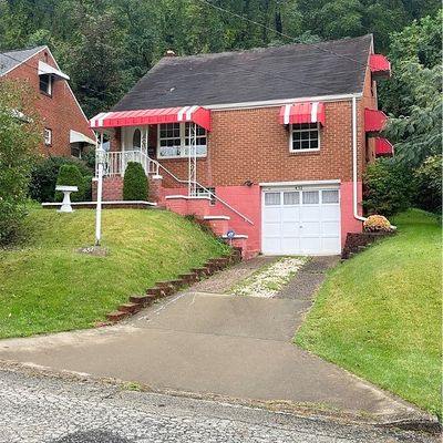 451 Cedar St, Jeannette, PA 15644