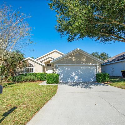 454 Pine Cone Dr, Davenport, FL 33897