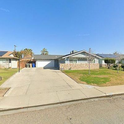 4542 Skye Dr, Bakersfield, CA 93308