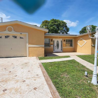 4551 Nw 42 Nd St, Lauderdale Lakes, FL 33319