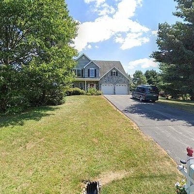 457 Heisey Rd, Mechanicsburg, PA 17055