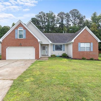 516 Pecan Ct, Suffolk, VA 23434