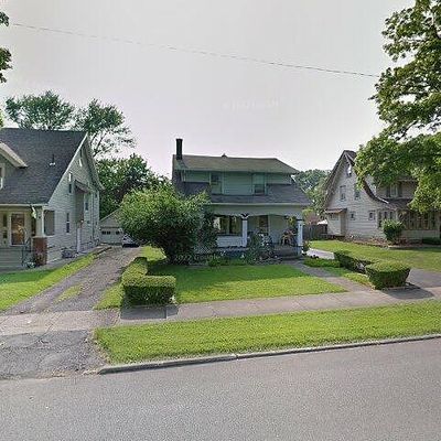 516 Oak Knoll Ave Se, Warren, OH 44483