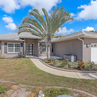 516 Orange Blossom Ln, Nokomis, FL 34275