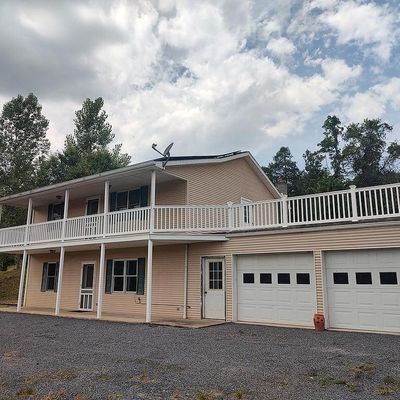 5172 Raccoon Valley Rd, Millerstown, PA 17062