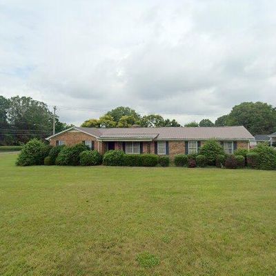 518 Hemingway Dr, Columbia, TN 38401