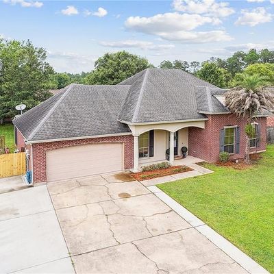 520 Autumn Wind Ln, Mandeville, LA 70471