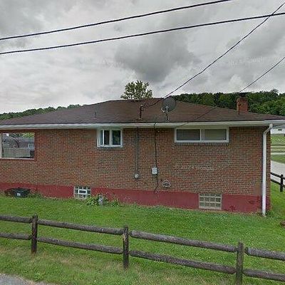 520 Frencik St, Buena Vista, PA 15018