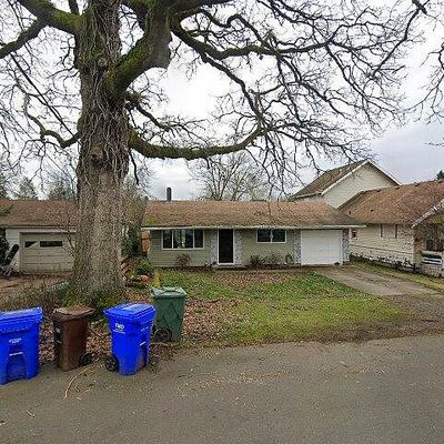 520 Harrison St, Fairview, OR 97024