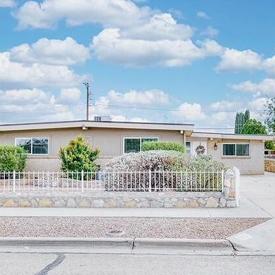 5212 Prince Edward Ave, El Paso, TX 79924