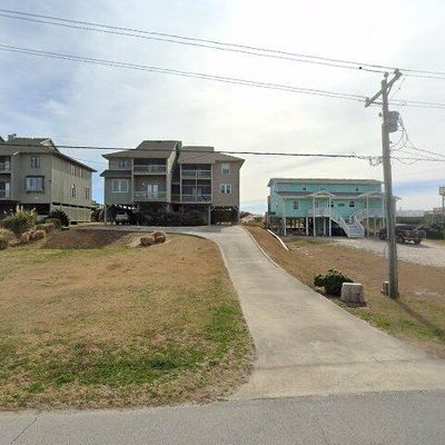 5213 Ocean Dr, Emerald Isle, NC 28594