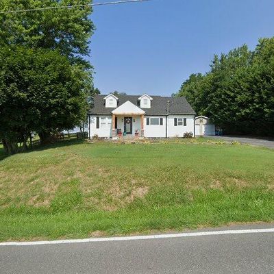 5216 Woodville Rd, Mount Airy, MD 21771