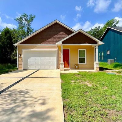 5245 Bill Cody Cir, Malakoff, TX 75148