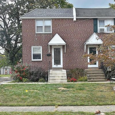 526 Lafayette Ave, Darby, PA 19023