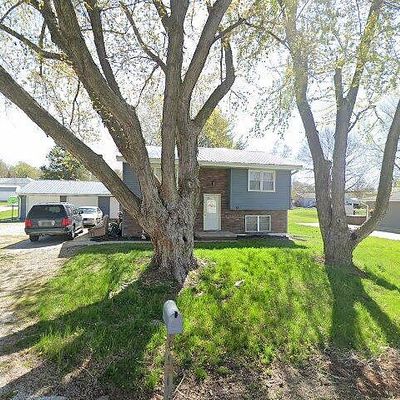 526 Reuel Ave, Kellogg, IA 50135