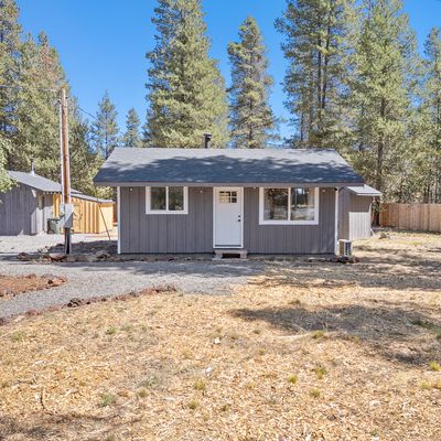 52844 Day Rd, La Pine, OR 97739