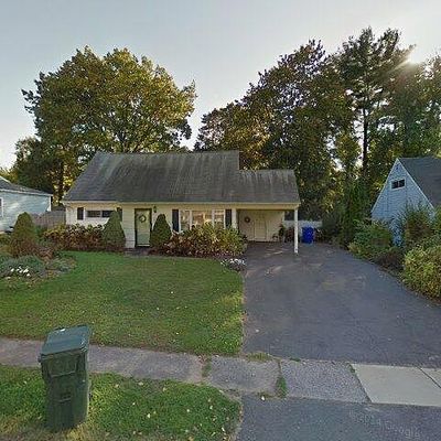 53 Burke St, East Hartford, CT 06118