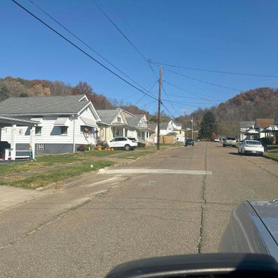 53 Linden Ave, Moundsville, WV 26041