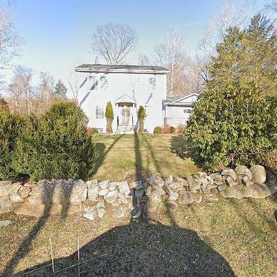 53 Old Middle Rd # A, Brookfield, CT 06804