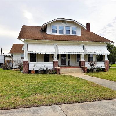 530 Green Ave, Taft, TX 78390