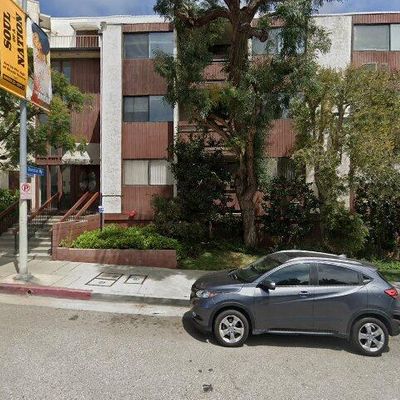 530 S Barrington Ave #305, Los Angeles, CA 90049