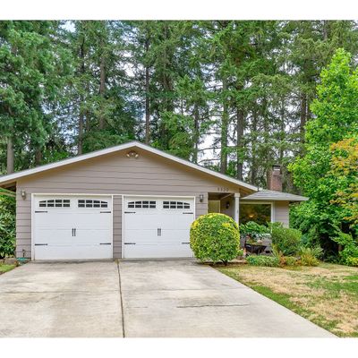 5320 Chinook Ct, Lake Oswego, OR 97035