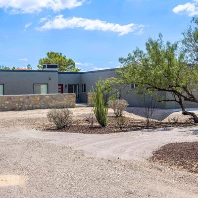 5323 Derringer Rd, Las Cruces, NM 88011